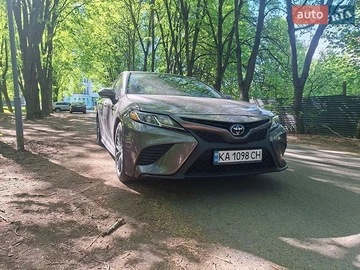 Авто Toyota Camry 2018 № 8776307