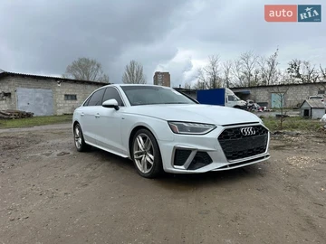 Авто Audi A4 2022 № 8776312
