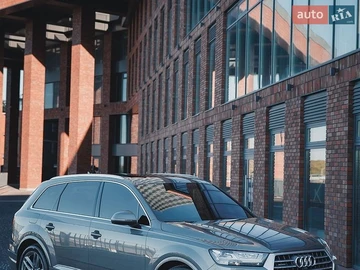 Авто Audi Q7 2017 № 8776331