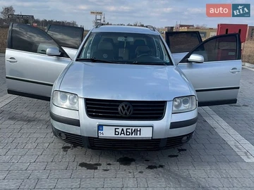 Авто Volkswagen Passat 2002 № 8776354