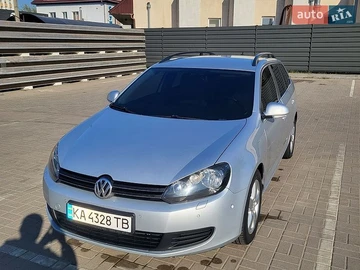 Авто Volkswagen Golf 2011 № 8776405