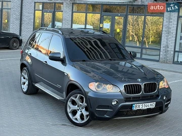 Авто BMW X5 2012 № 8776636