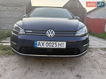 Авто Volkswagen E-Golf 2019 № 8776637