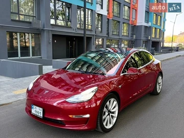 Авто Tesla Model 3 2018 № 8776652