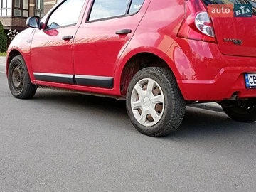 Авто Dacia Sandero 2009 № 8776851