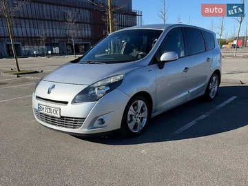 Авто Renault Scenic 2011 № 8776886