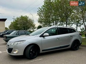 Авто Renault Megane 2011 № 8777011
