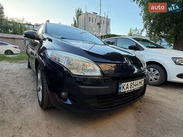 Авто Renault Megane 2010 № 8777016
