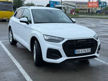 Авто Audi Q5 2023 № 8777423