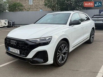 Авто Audi Q8 2025 № 8777425