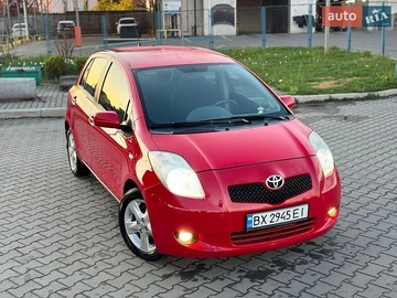 Авто Toyota Yaris 2006 № 8777572