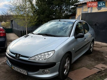 Авто Peugeot 206 2007 № 8777649