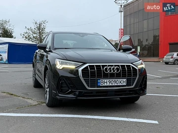Авто Audi Q3 2019 № 8777666