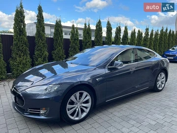 Авто Tesla Model S 2015 № 8777720