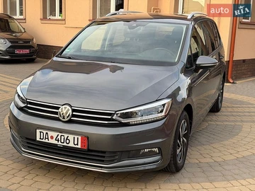 Авто Volkswagen Touran 2018 № 8778019