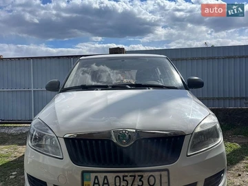 Авто Skoda Fabia 2011 № 8778149