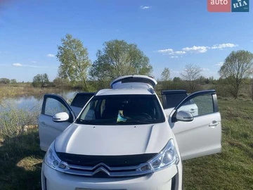 Авто Citroen C4 Aircross 2015 № 8778329