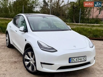 Авто Tesla Model Y 2021 № 8778361