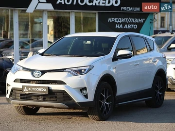 Авто Toyota Rav4 2017 № 8778370