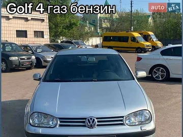 Авто Volkswagen Golf 2000 № 8778532