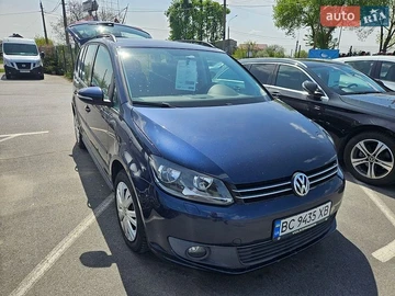 Авто Volkswagen Touran 2010 № 8778613