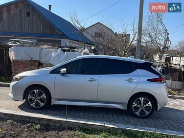 Авто Nissan Leaf 2020 № 8778799