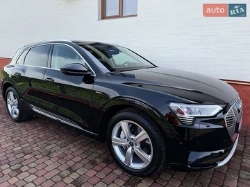 Авто Audi E-Tron 2020 № 8778987