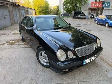 Авто Mercedes E-Class 1999 № 8779019