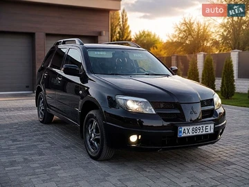 Авто Mitsubishi Outlander 2004 № 8779046