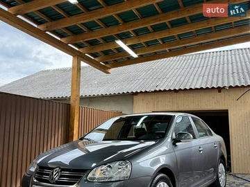 Авто Volkswagen Jetta 2007 № 8779064