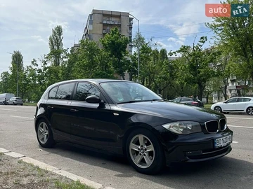 Авто BMW 1 Series 2008 № 8779228