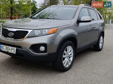 Авто KIA Sorento 2010 № 8779401
