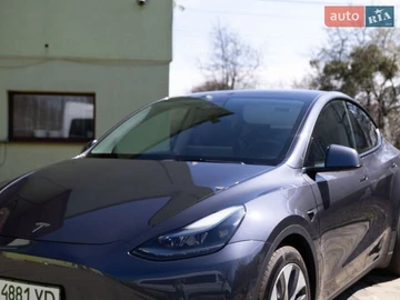 Авто Tesla Model Y 2022 № 8779467