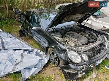 Авто Mercedes E-Class 2004 № 8779473