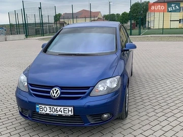 Авто Volkswagen Golf 2005 № 8779654