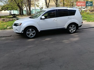 Авто Mitsubishi Outlander Xl 2008 № 8779670