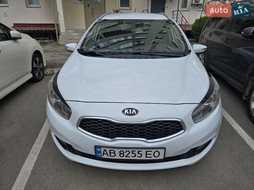 Авто KIA Ceed 2013 № 8779696