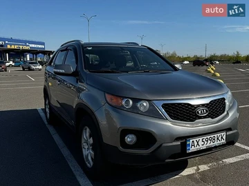 Авто KIA Sorento 2012 № 8779704