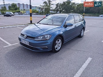Авто Volkswagen Golf 2017 № 8779919