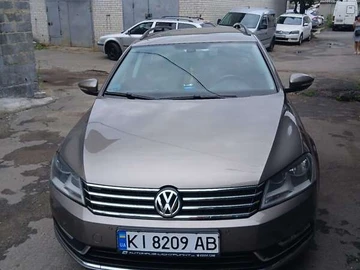 Авто Volkswagen Passat 2011 № 8779929