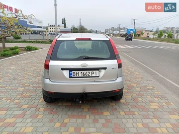 Авто Ford Fiesta 2002 № 8780182