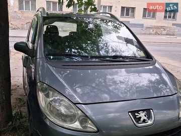 Авто Peugeot 1007 2005 № 8780318