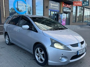 Авто Mitsubishi Grandis 2004 № 8780410