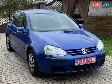 Авто Volkswagen Golf 2004 № 8780419