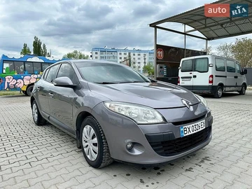 Авто Renault Megane 2010 № 8780469