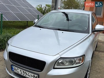 Авто Volvo V50 2010 № 8780497