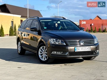 Авто Volkswagen Passat 2012 № 8780510
