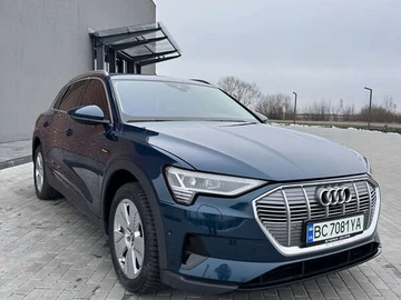 Авто Audi E-Tron 2019 № 8780603