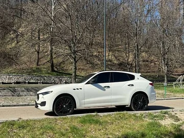 Авто Maserati Levante 2016 № 8780605