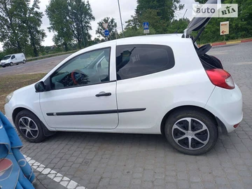 Авто Renault Clio 2011 № 8780620